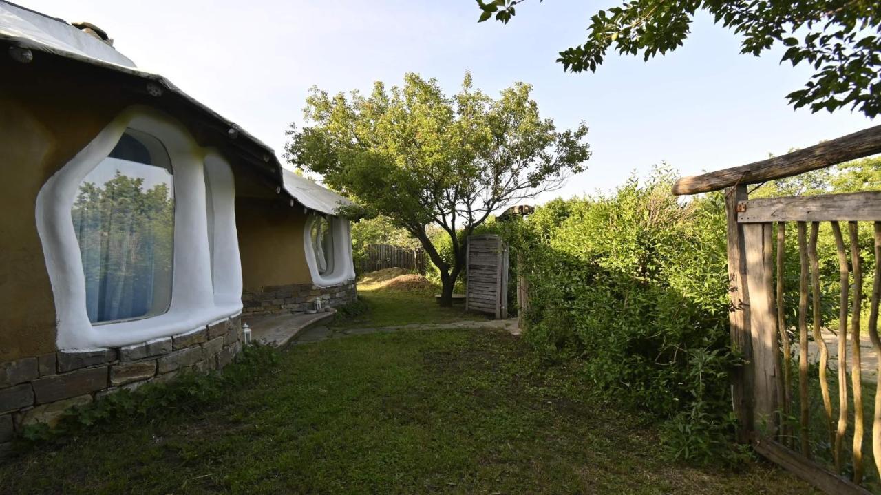 Villa Clay House Banya Banya  Esterno foto